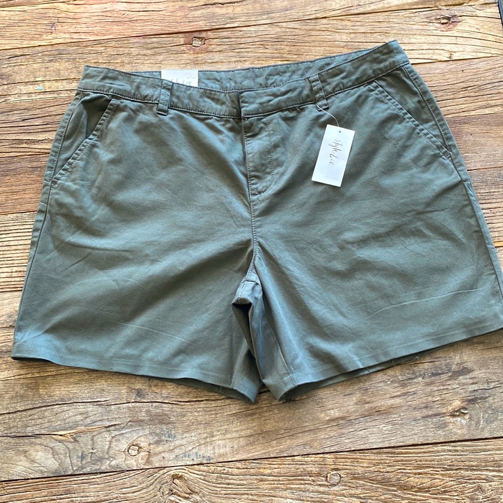 Style & co short mid rise